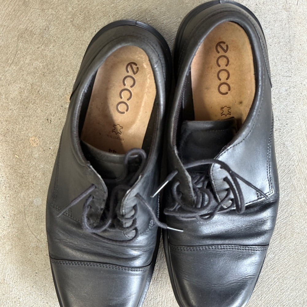 ECCO Men's Black Leather Shoes